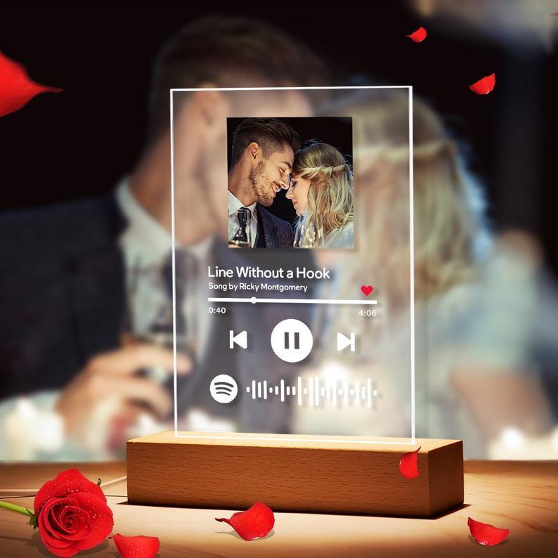 Customizable Photo Music Album Cover Night Light Carved Name Song Photo Frame Customizable Photo Music Album Cover Night Light Carved Name Song Photo Frame